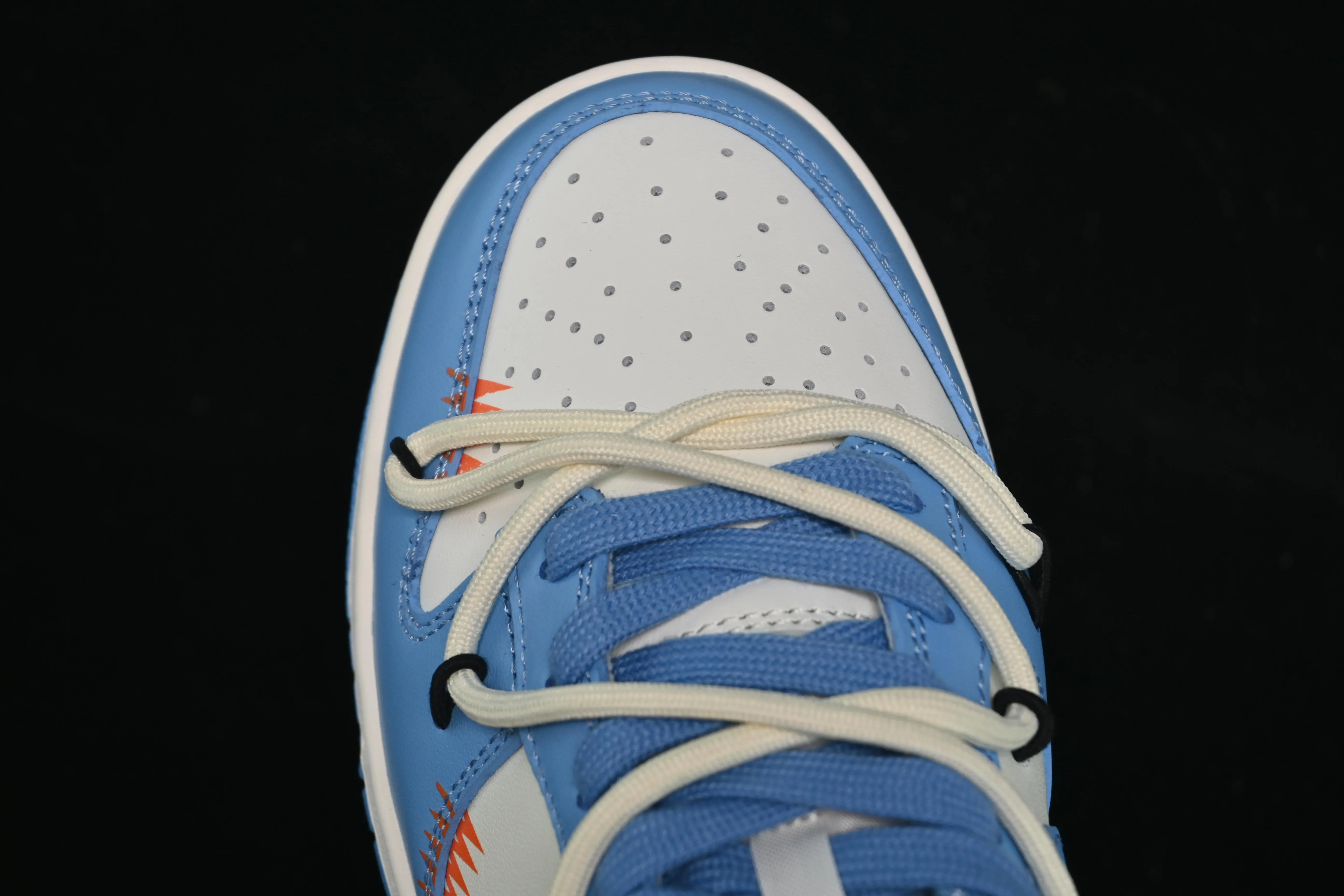 All categories Nk SB Dunk series Nk SB Dunk Low low-top sneakers Nike SB Dunk Low white and blue strap low-top casual sneakers DV0833-113